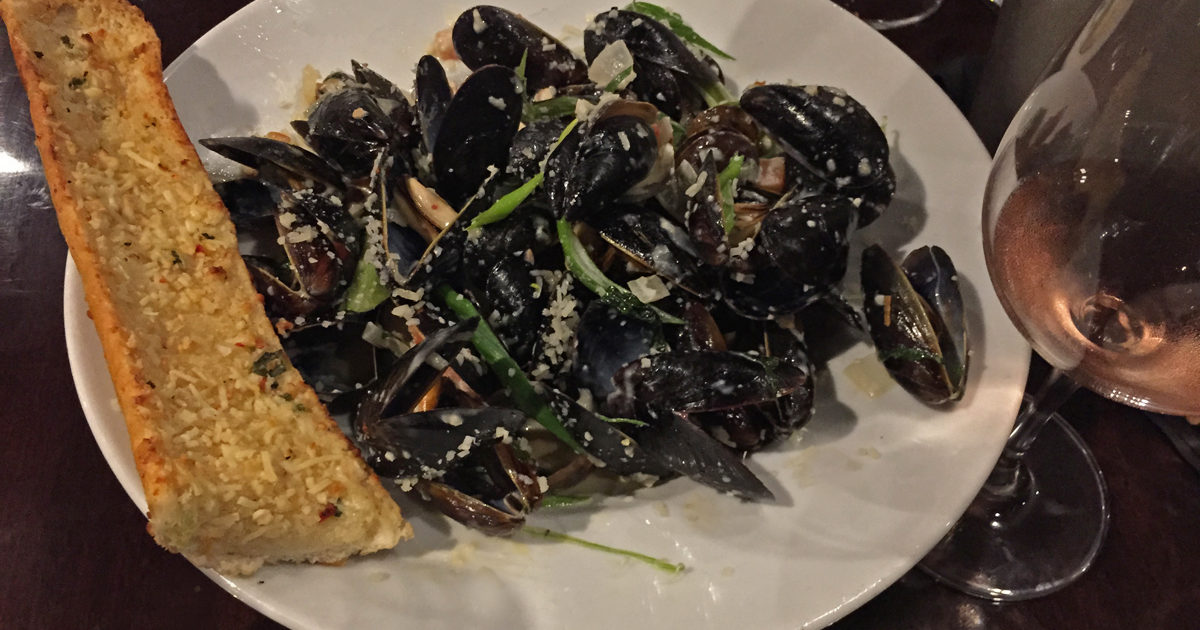 Bottles, San Patricio, Guaynabo, PR El Exquisito